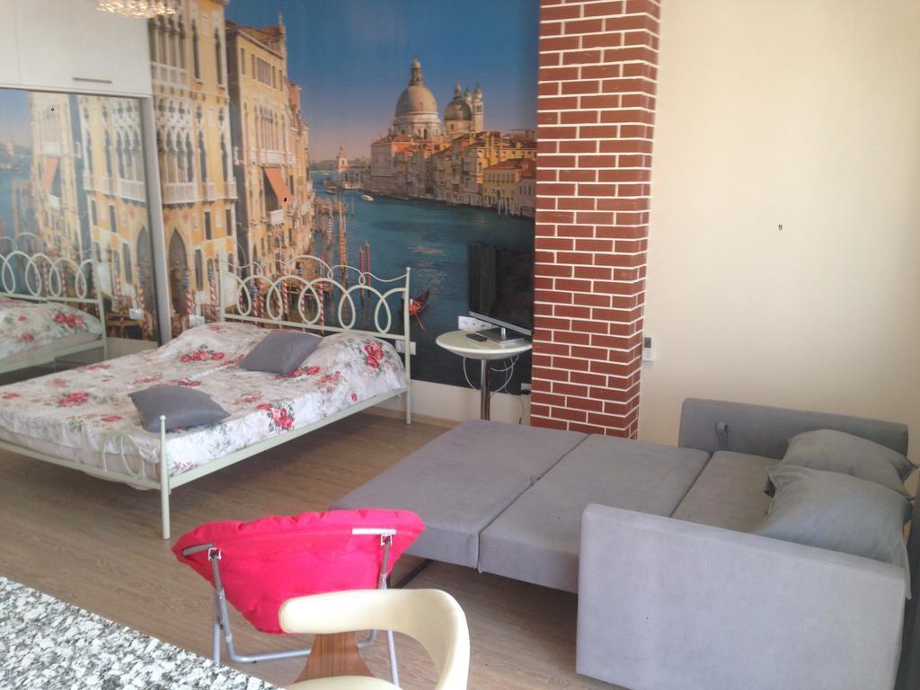 Apartment On Takaishvili Batumi Exterior foto